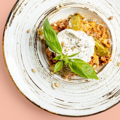 Tagliatelle z czerwonym pesto
