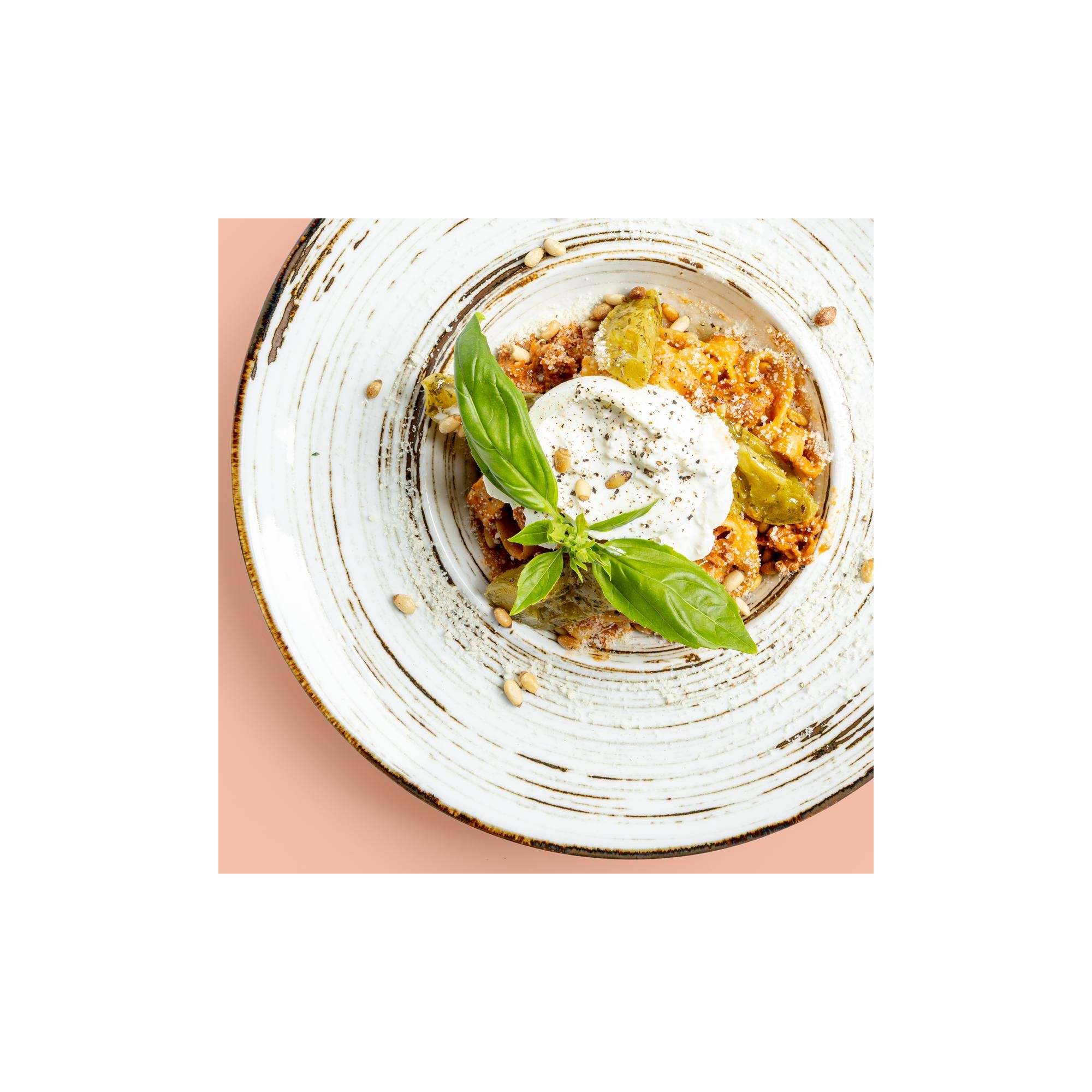 Tagliatelle z czerwonym pesto